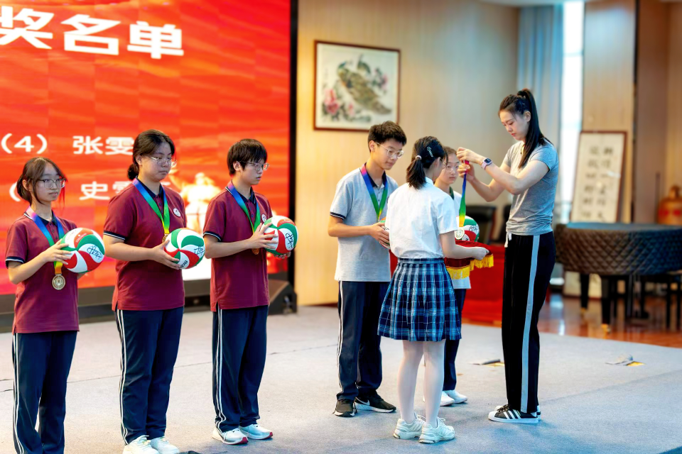 OeBi, 相连, 诚勤公毅
